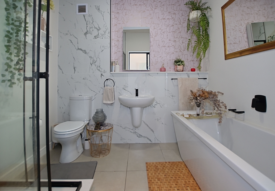 3 Bedroom Property for Sale in Sandown Western Cape